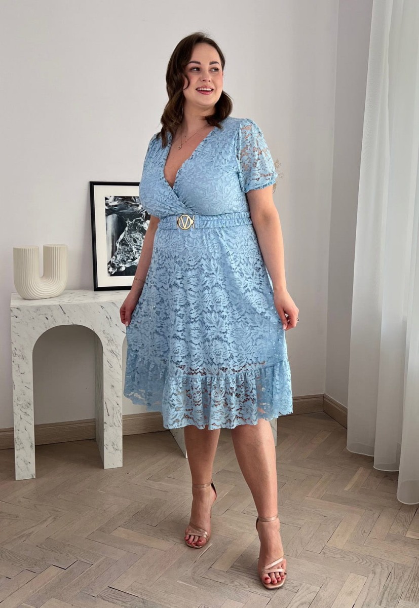 ROSIE KORONKOWA SUKIENKA DO KOLAN PLUS SIZE Z PASKIEM. BŁĘKITNA 06