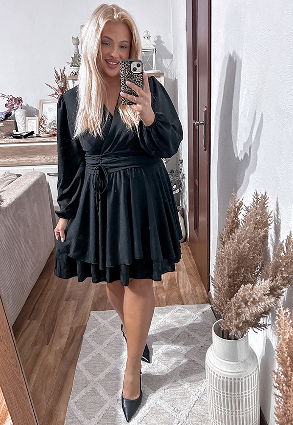 NOLLY SUKIENKA PLUS SIZE ROZKLOSZOWANA PRZED KOLANO Z MARSZCZENIEM W TALII. CZARNA 01 - włoski zdjęcie 1