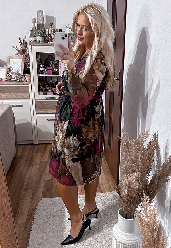 LUCCIA SUKIENKA PLUS SIZE PRZED KOLANO Z SIATECZKI W DUŻE KWIATY. CZARNA 05 - włoski zdjęcie 1