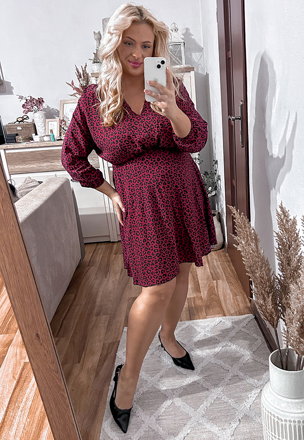 BETT SUKIENKA PLUS SIZE PRZED KOLANO Z WISKOZY WE WZORY. BORDOWA PANTERKA 01 - włoski zdjęcie 2