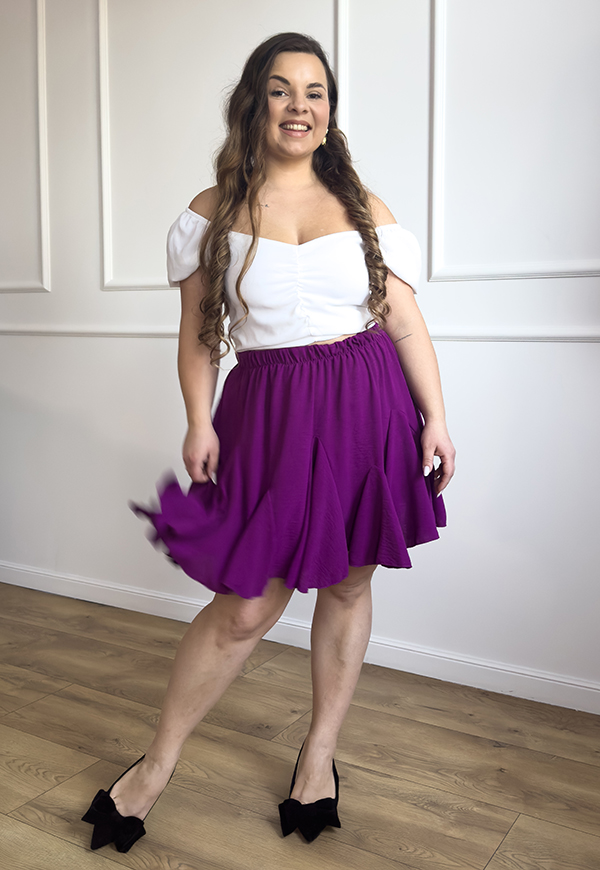 LOTTA SPÓDNICA MINI PLUS SIZE ROZKLOSZOWANA. FIOLETOWA 02 - włoski zdjęcie 2