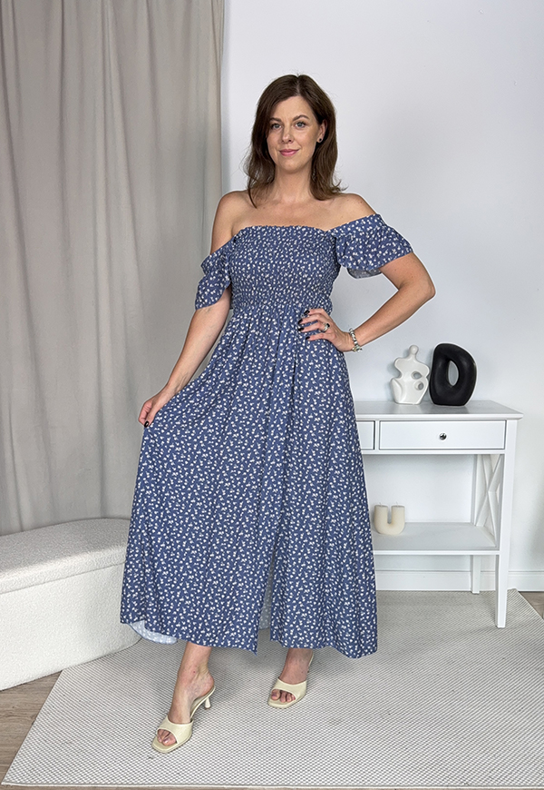 HILDA SUKIENKA PLUS SIZE WISKOZOWA NA RAMIĄCZKACH Z FALBANKĄ W KWIATY. NIEBIESKA 03 - włoski zdjęcie 4