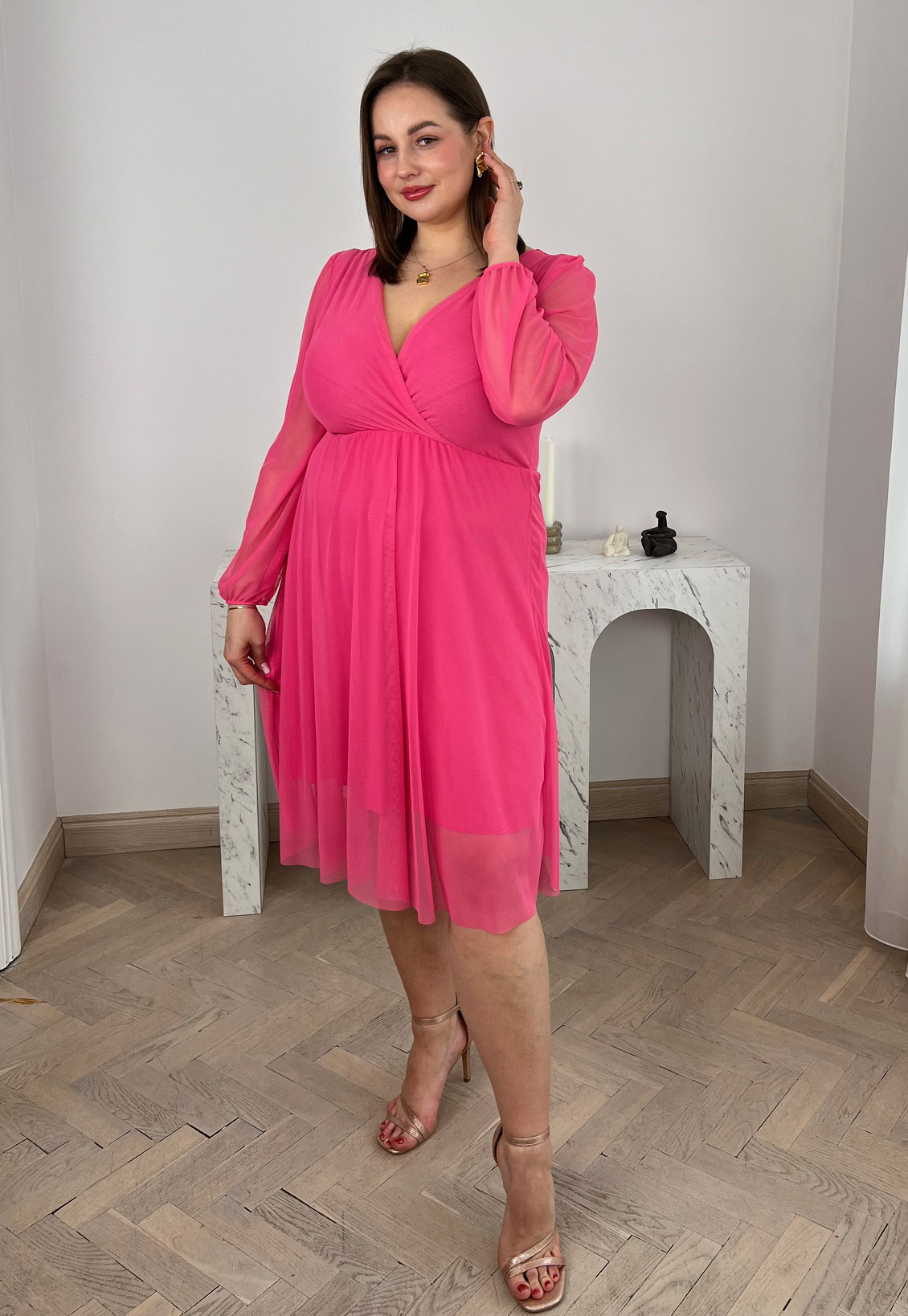 ESTER SUKIENKA PLUS SIZE PRZED KOLANO Z SIATECZKI. MALINOWA 02 - włoski zdjęcie 3