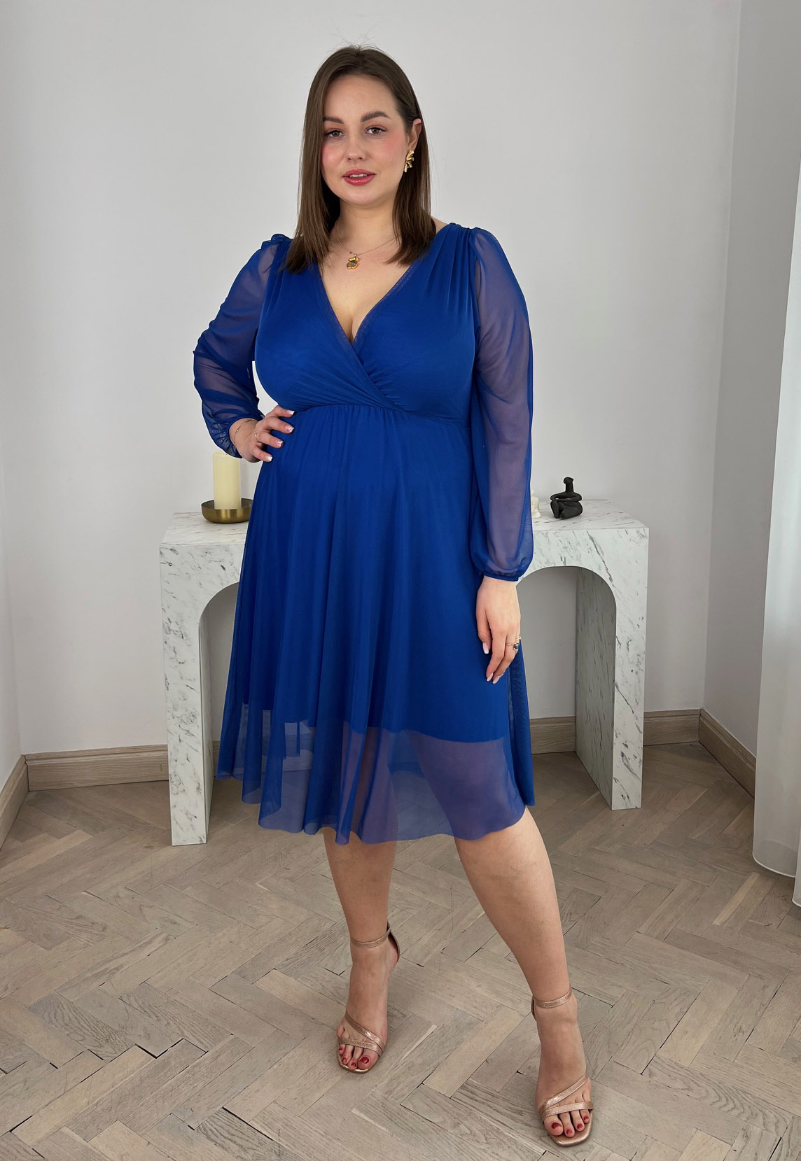 ESTER SUKIENKA PLUS SIZE PRZED KOLANO Z SIATECZKI. CHABROWA 04 - włoski zdjęcie 4