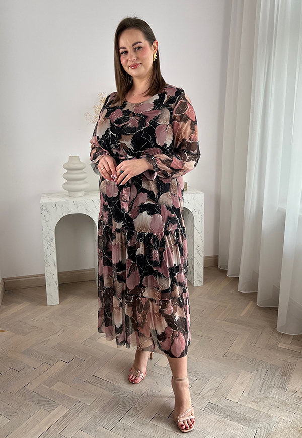 MIRABELL SUKIENKA Z OKRĄGŁYM DEKOLTEM PLUS SIZE MIDI W KWIATY. CZARNO/PUDROWA 02 - włoski zdjęcie 2