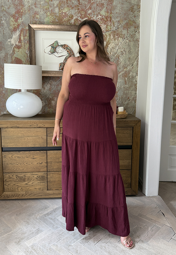JOLINE SUKIENKA PLUS SIZE TUBA DŁUGA Z BAWEŁNY Z ROKLOSZOWANYM DOŁEM. BORDOWA 03 - włoski zdjęcie 1