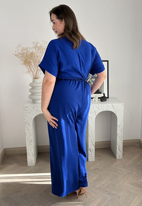 VALENCIA KOMBINEZON POWIĘKSZONY PLUS SIZE Z PASKIEM I DŁUGIMI NOGAWKAMI. CHABER 01