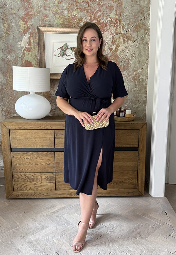 LISBONA SUKIENKA PLUS SIZE KOPERTOWA MIDI. GRANATOWA 12
