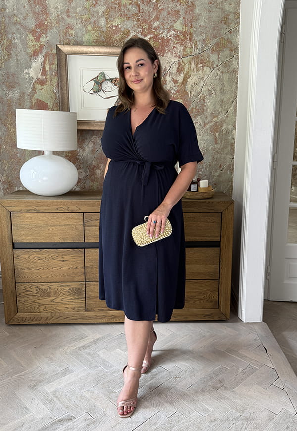 LISBONA SUKIENKA PLUS SIZE KOPERTOWA MIDI. GRANATOWA 12